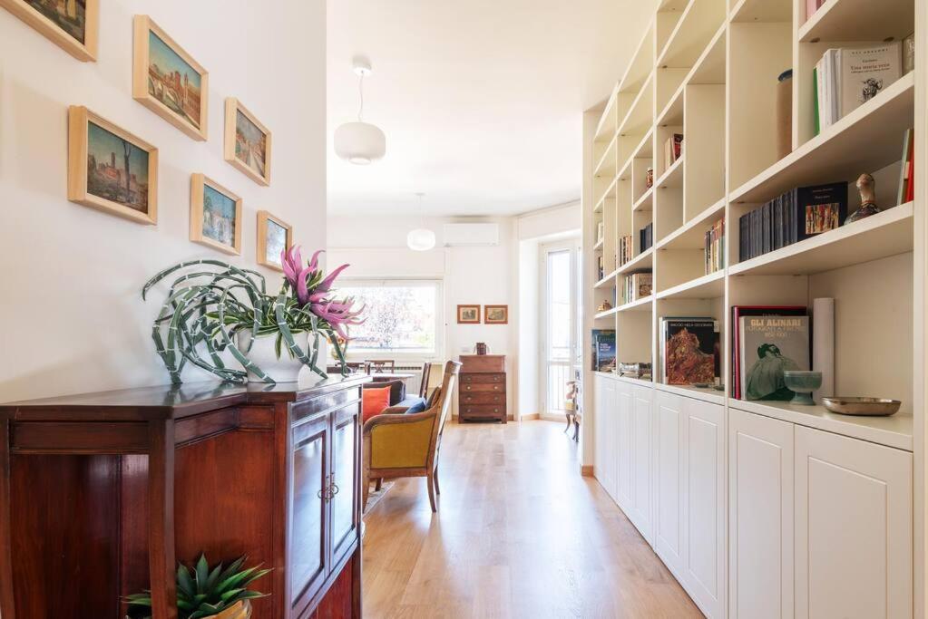 Elegante Bilocale San Calocero Apartment Milan Exterior photo